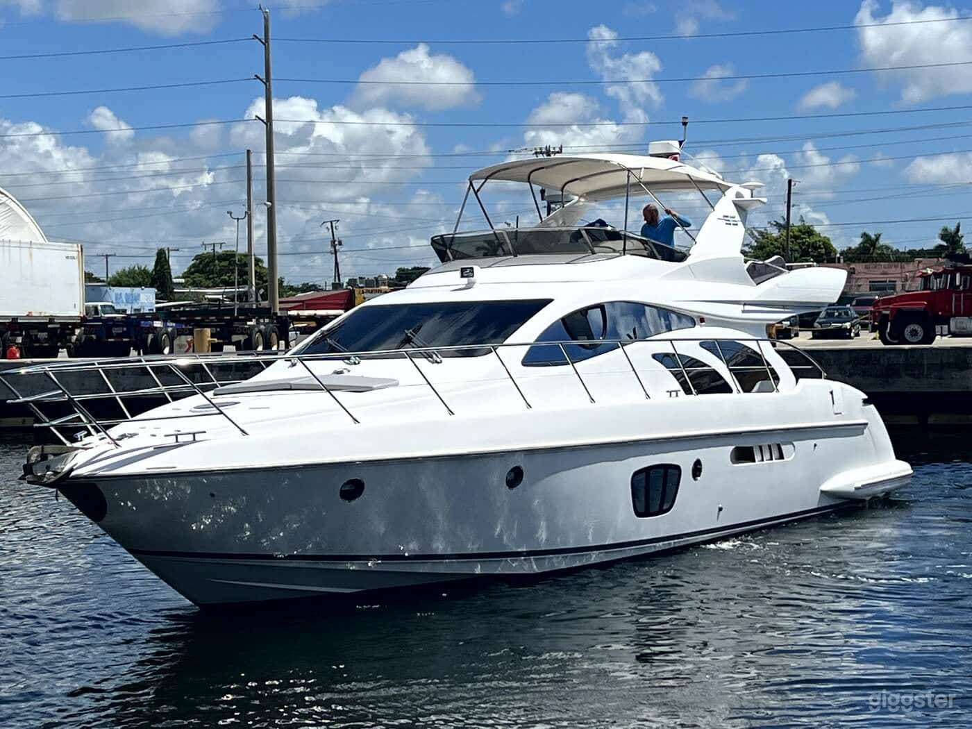 55' AZIMUT YACHT Photo 1