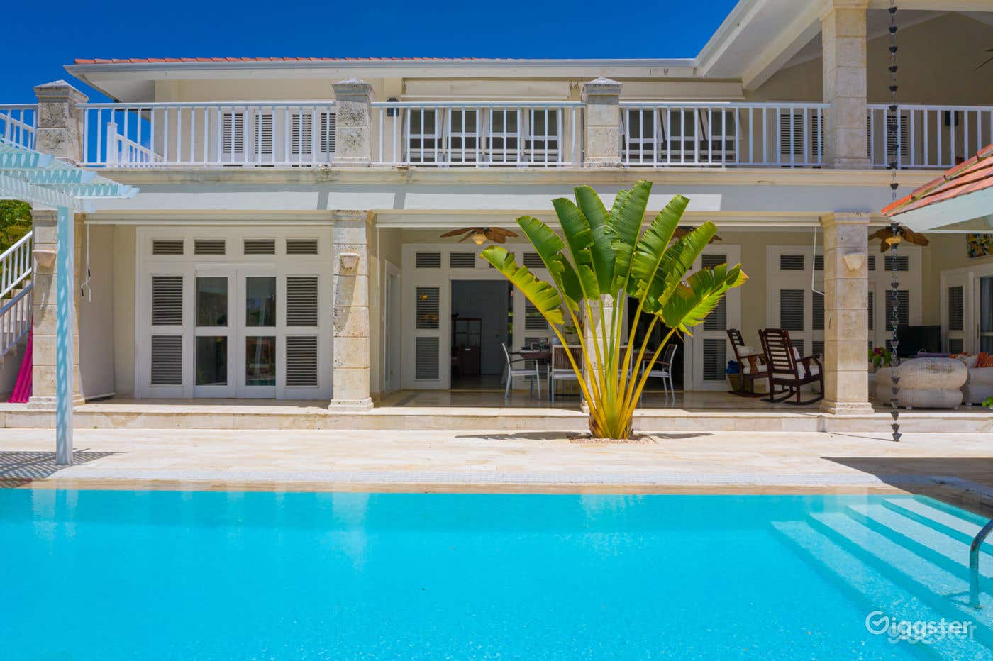 Villa Favorita - Swimming Pool Rental Photo 2