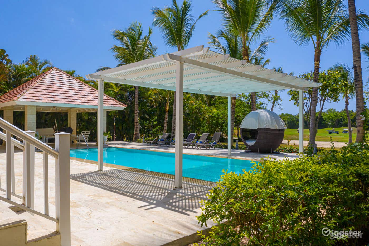 Villa Favorita - Swimming Pool Rental Photo 4