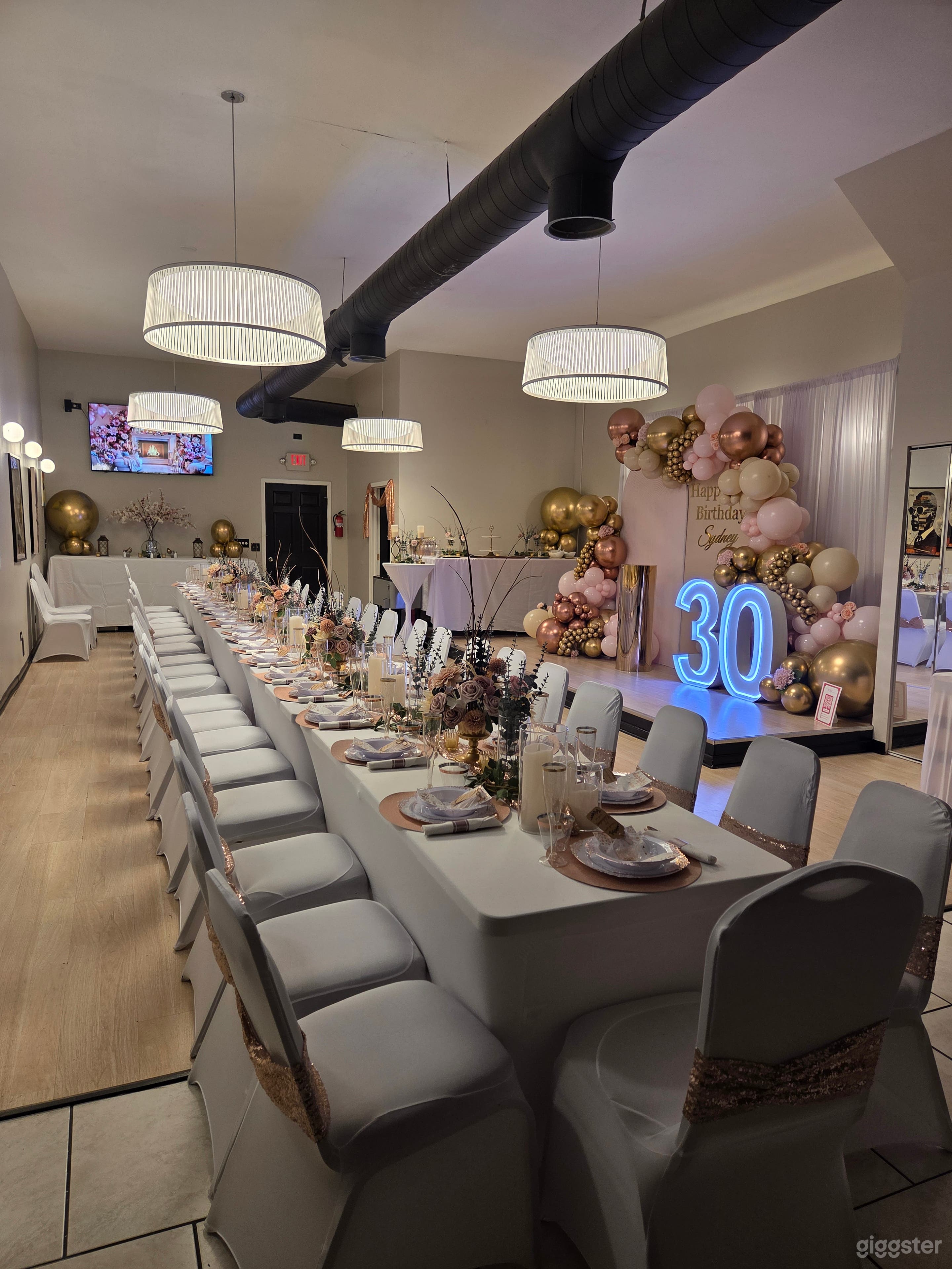 Art Gallery with Chandeliers, Stage & Bose Sound Photo 1