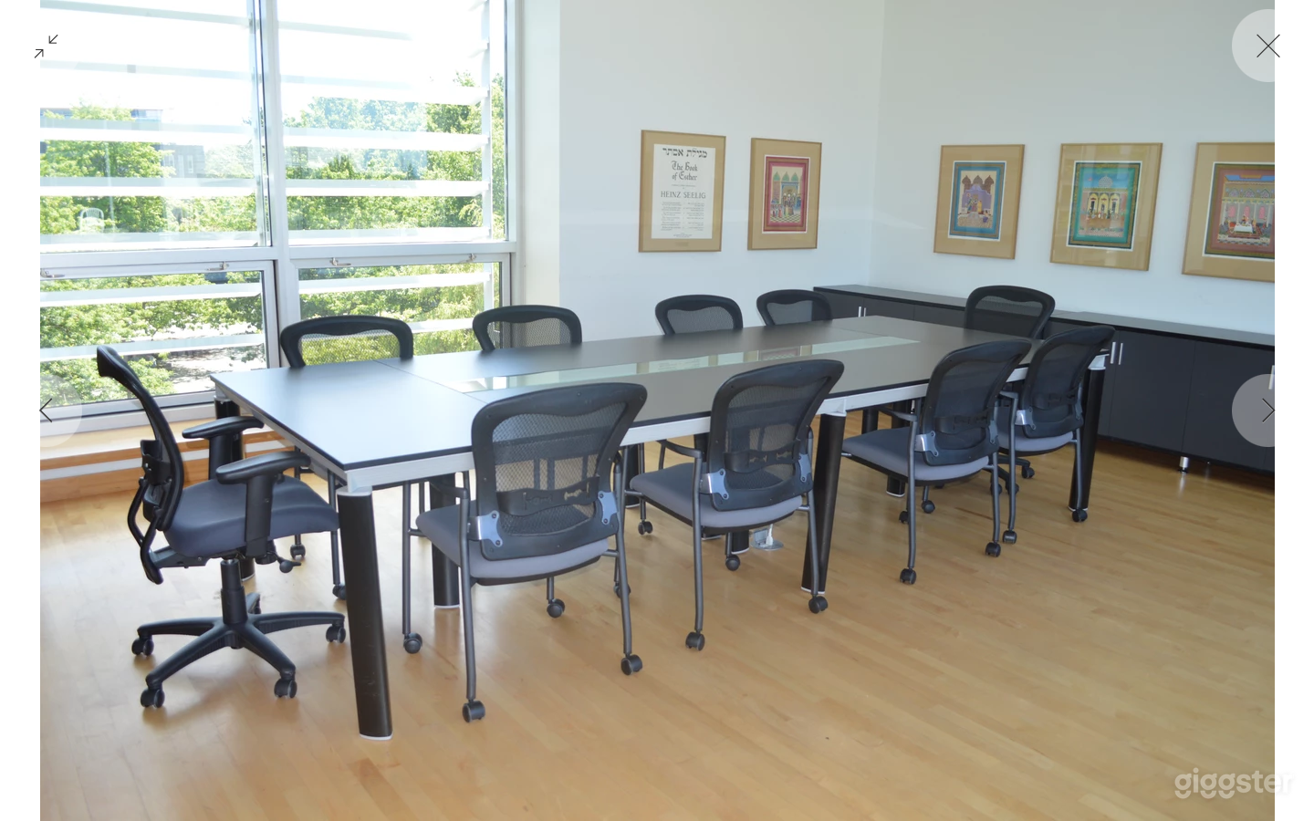 Stylish Boardroom in Vancouver Photo 3