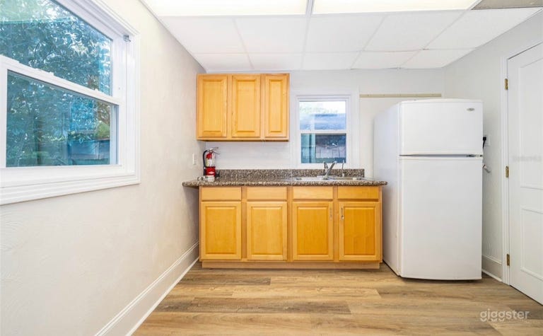  Downtown Orlando Private Office/Exam Rm For Rent 