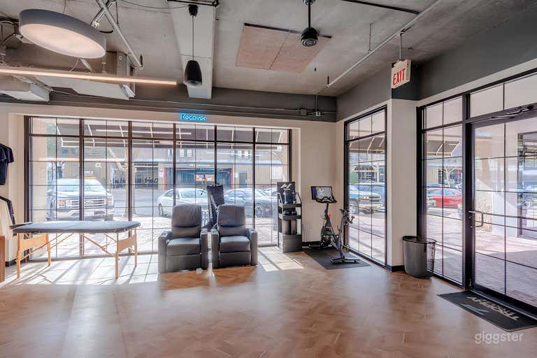  High-End Fitness Boutique Center - Uptown Dallas (Entire Facility) 