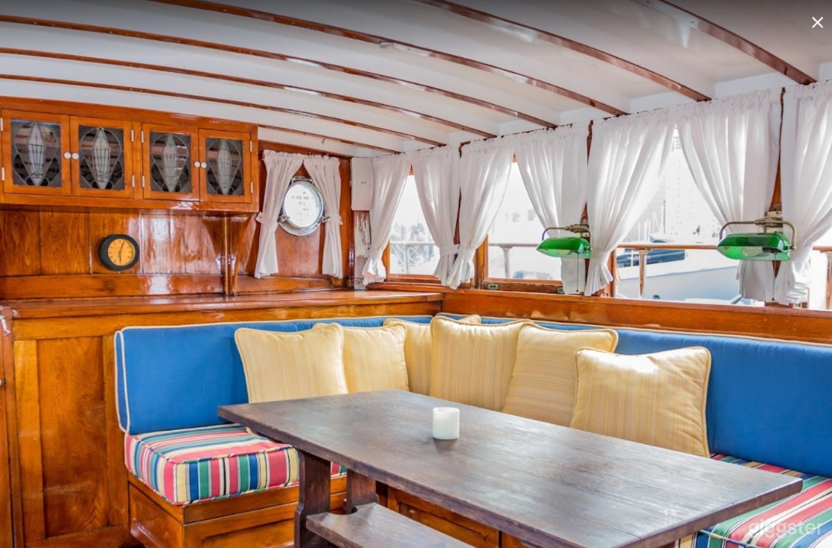 Fully Restored Antique Commuter Yacht in Hawaii Photo 4