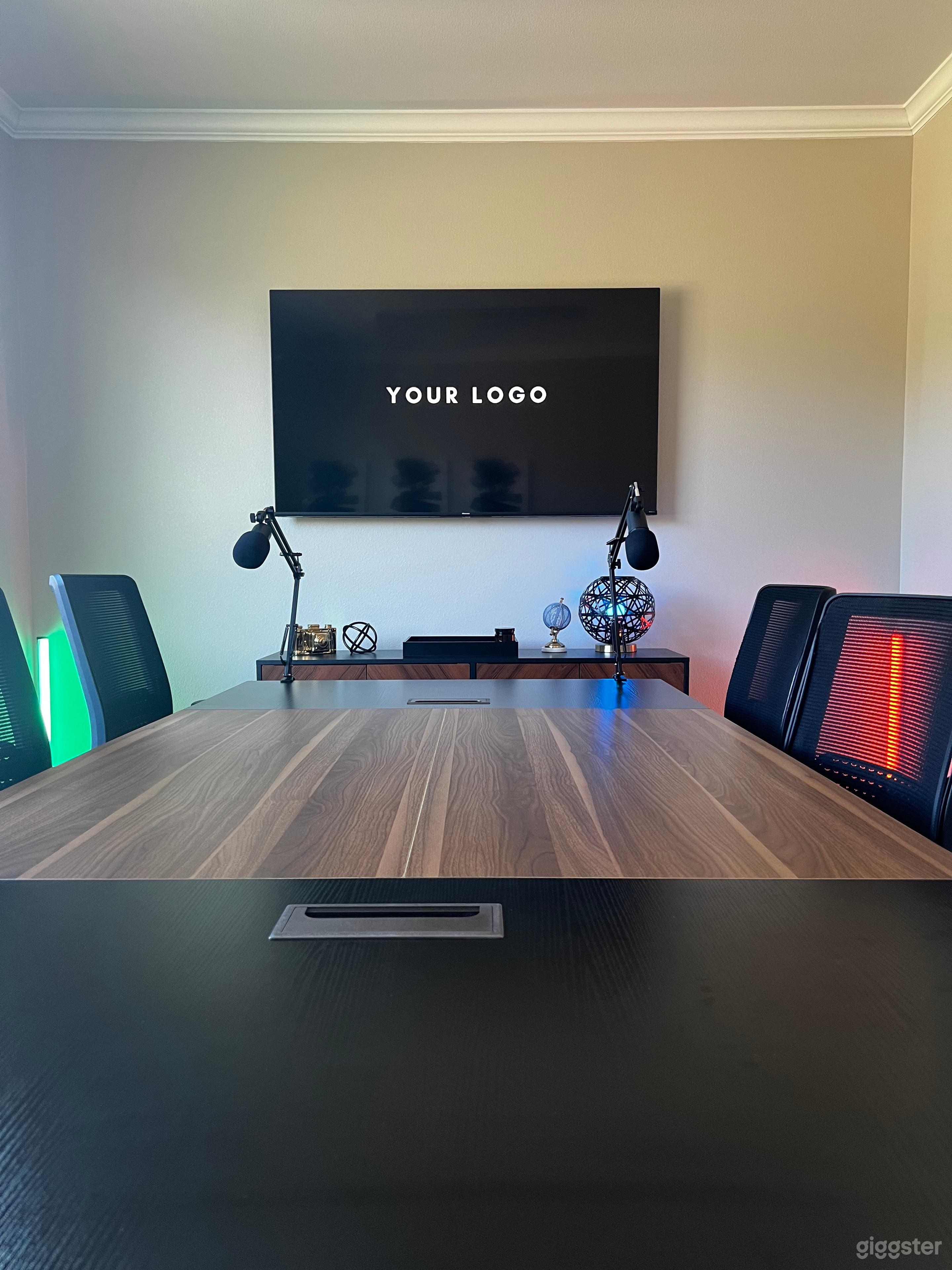 Amazing Podcast Recording and Content Space Photo 2
