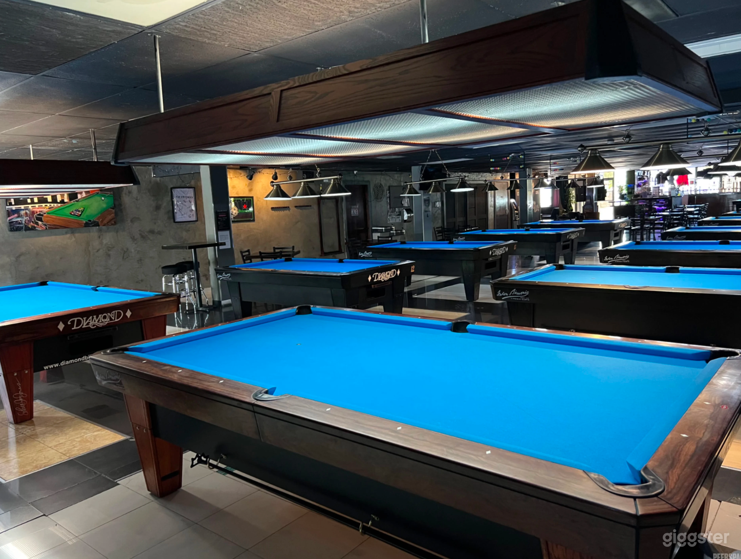 Miami stylish pool hall Photo 4