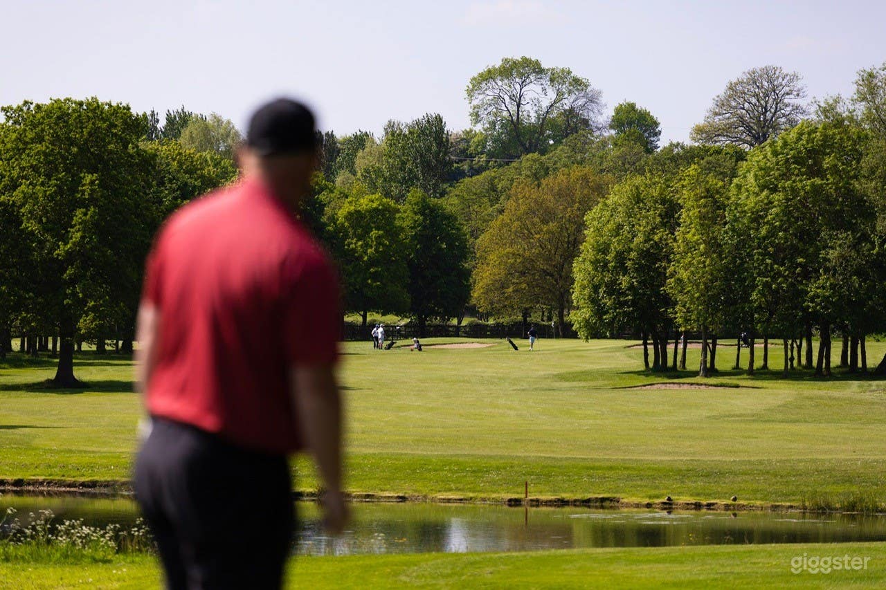 Spacious Golf and Driving Range Photo 2