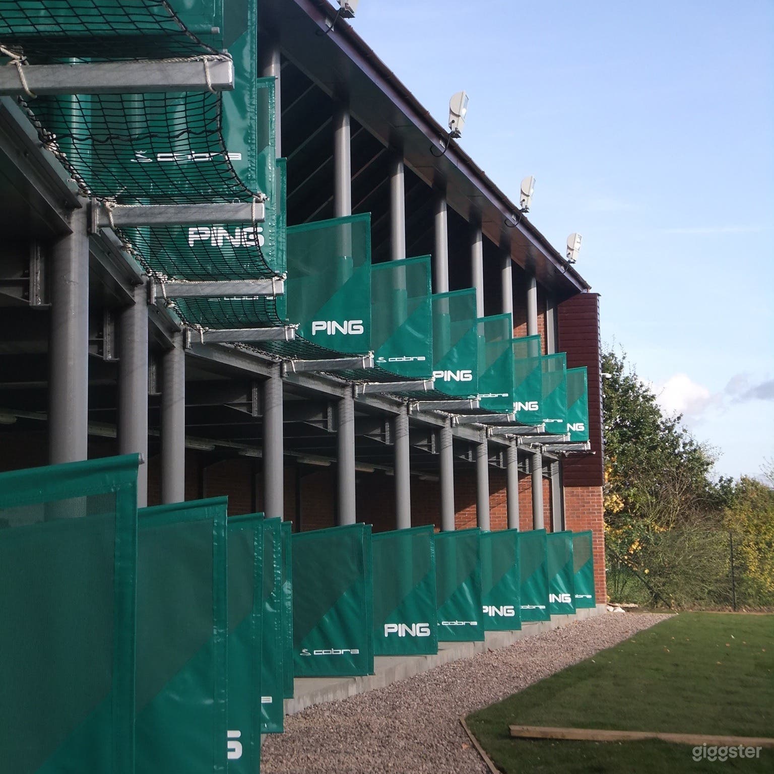 Spacious Golf and Driving Range Photo 3