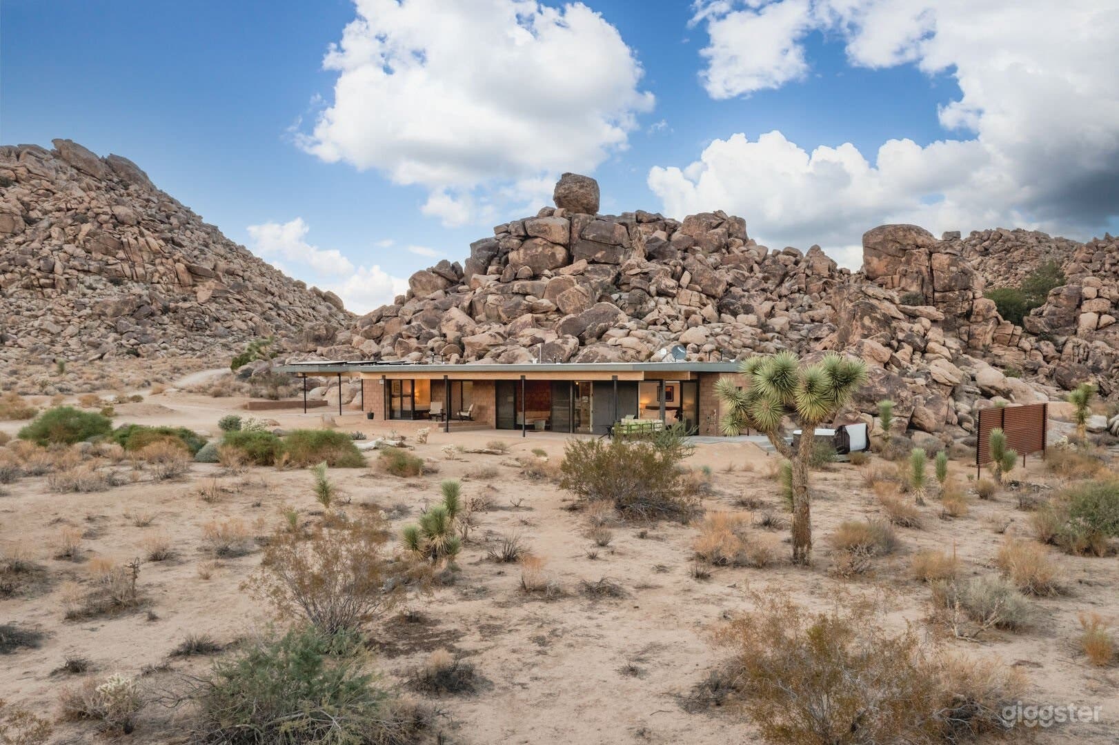 On The Rocks Photo 4