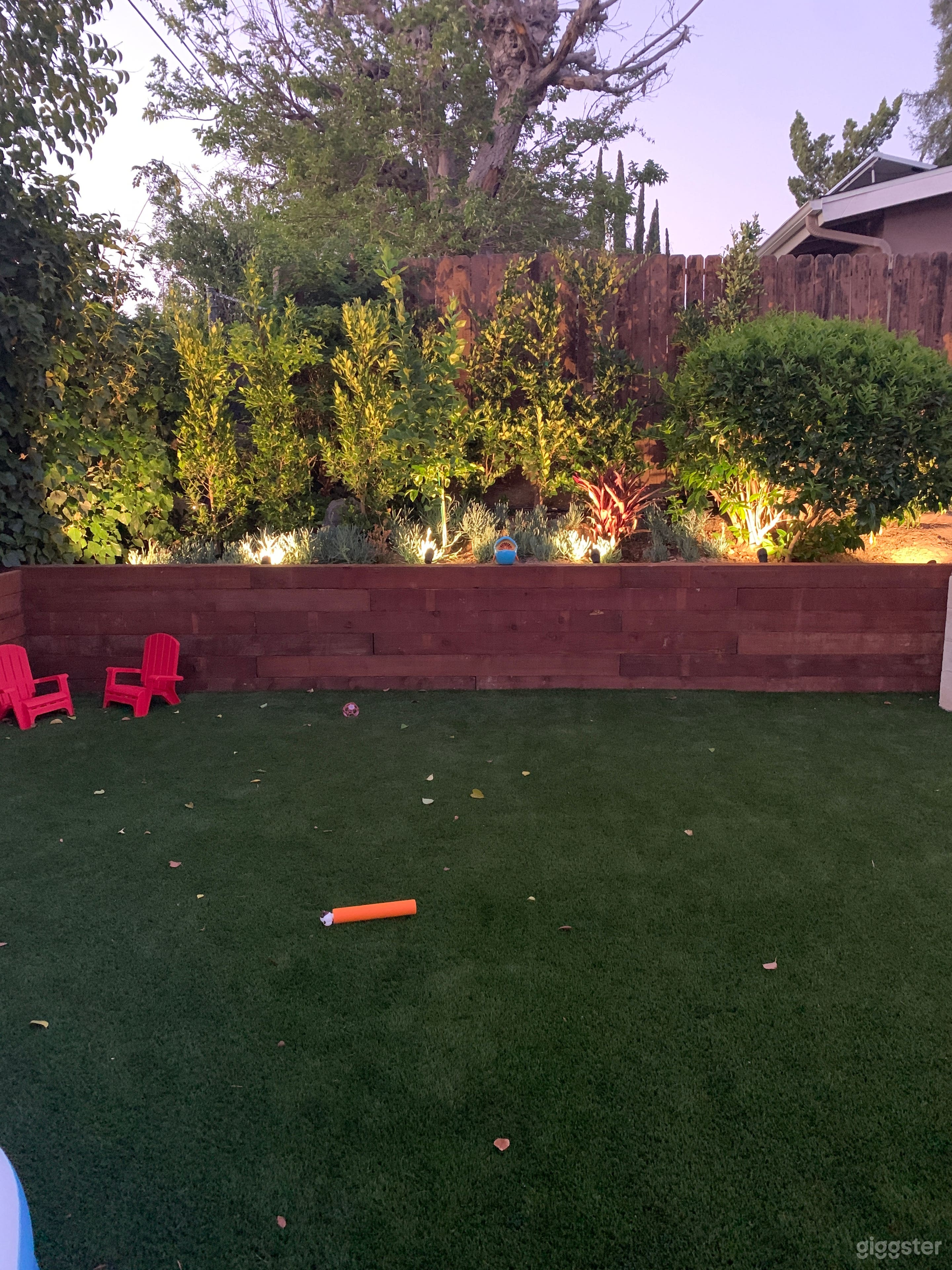 Luxury Living View Home Photo 4