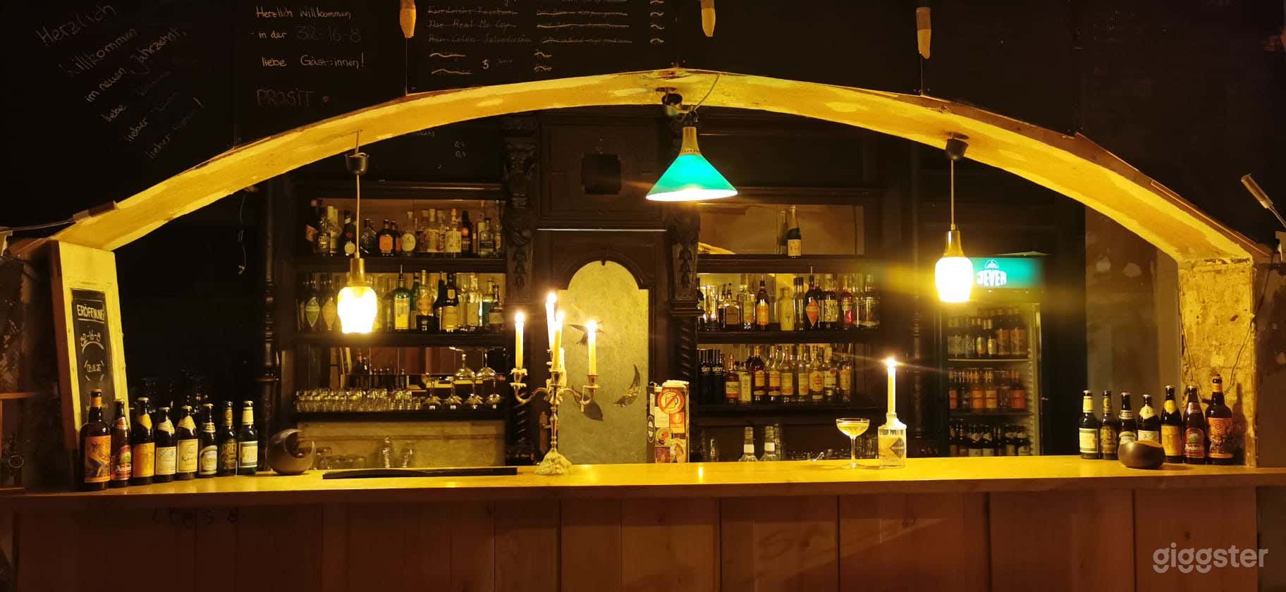 Gemütliche Kneipe im Zentrum von Berlin Foto 2