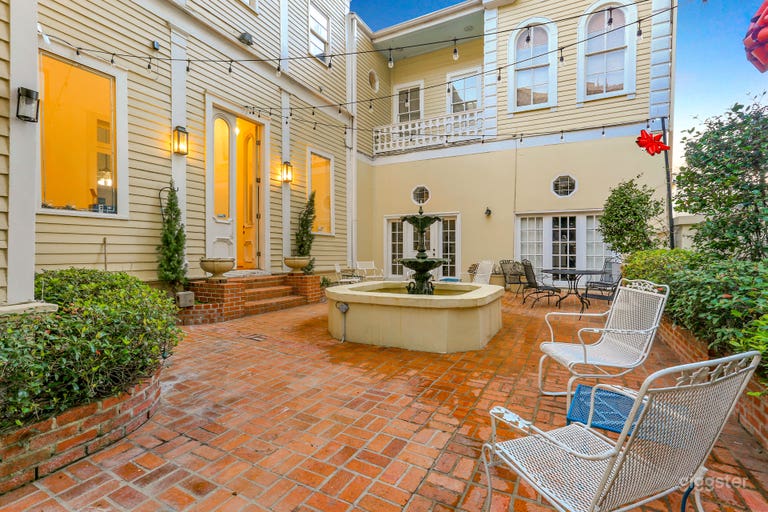  spacious courtyard with center fountain 