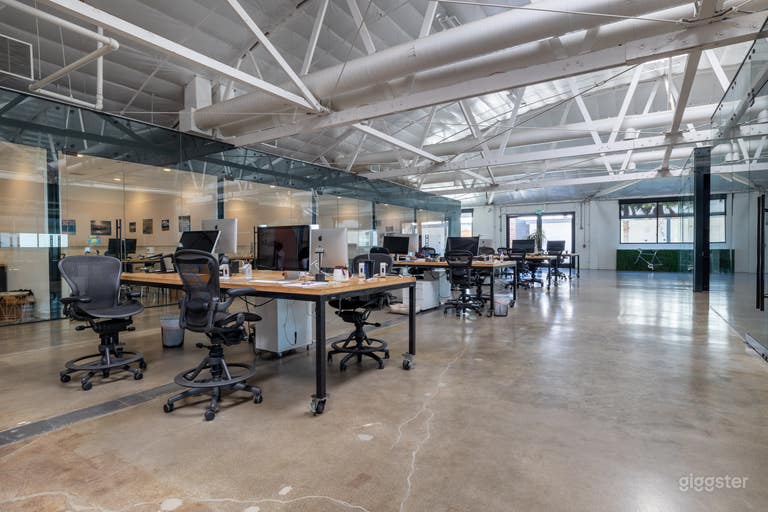  Maximum Office + Gallery 