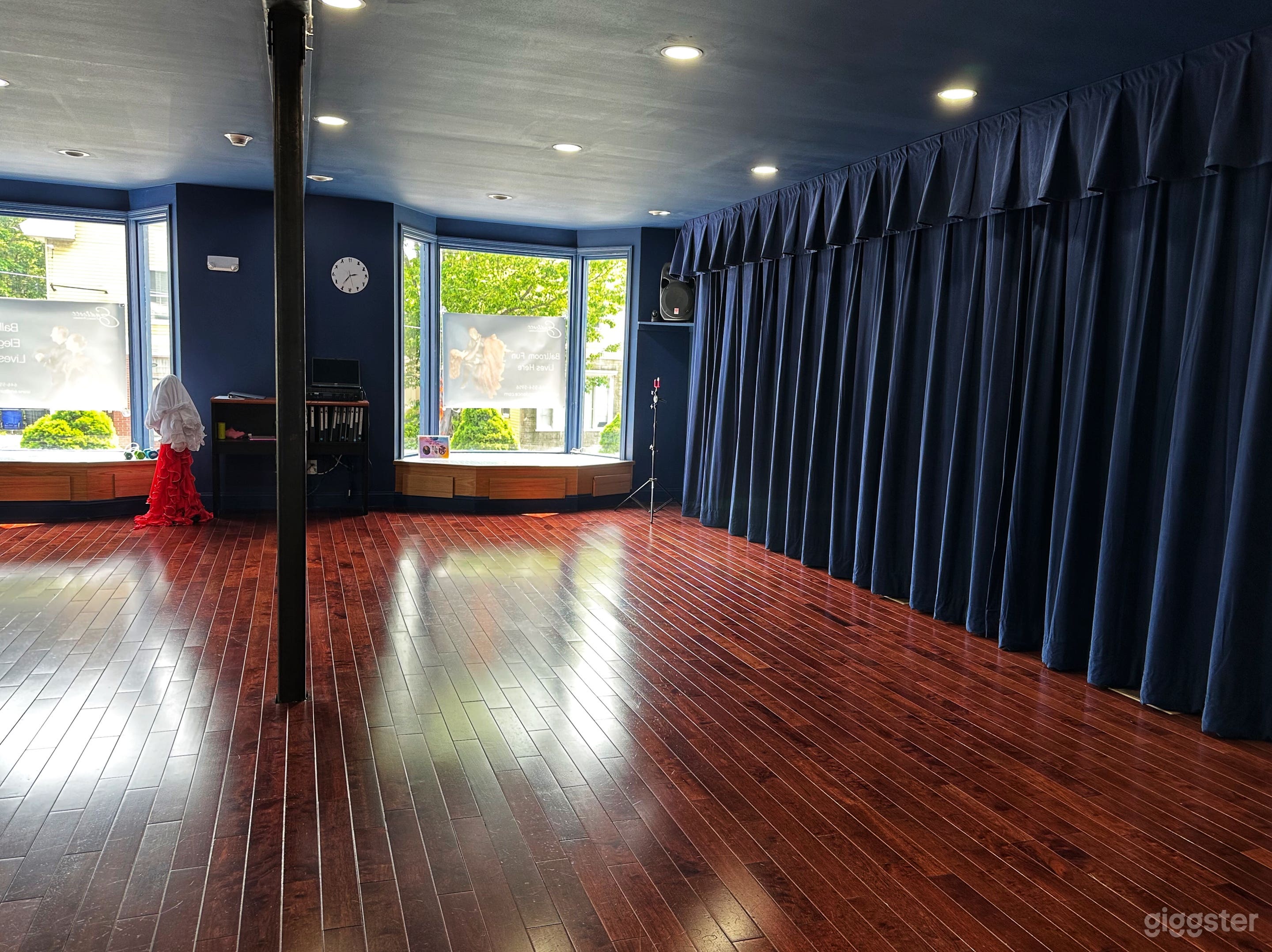 Footwork Haven: 1st floor Dance Studio Photo 3