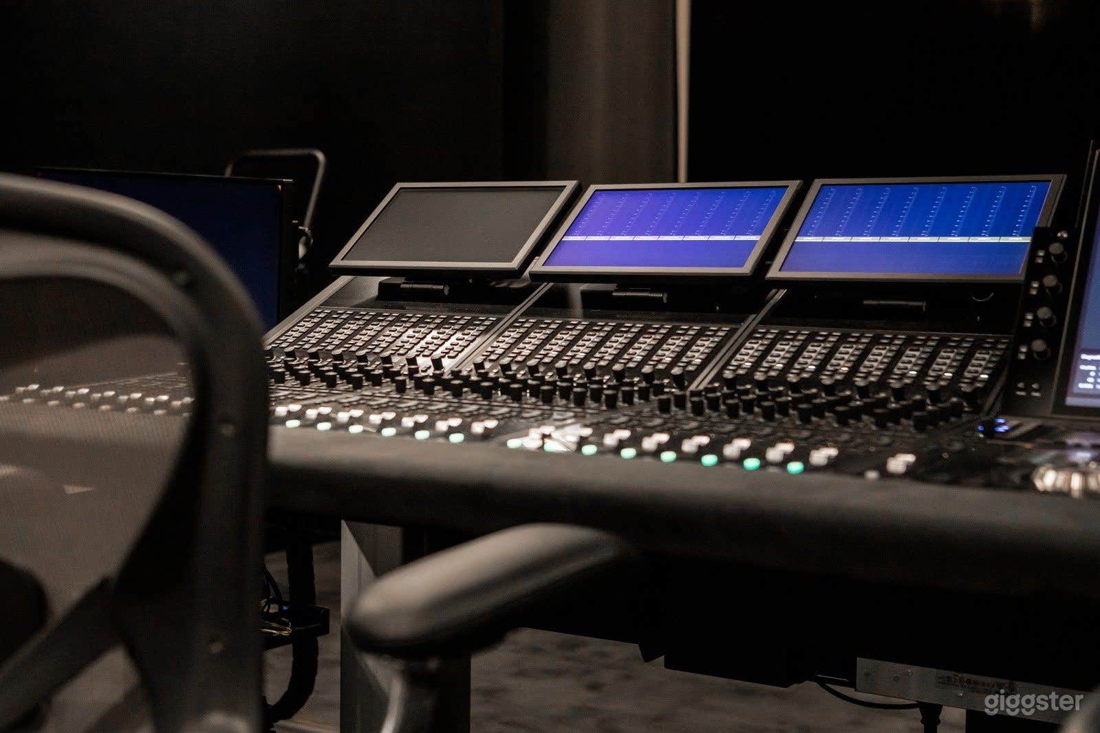 Advanced Sound Mixing, Color Grading & Mastering Theater Photo 3