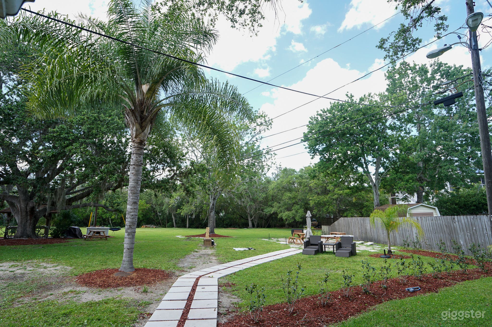 Outdoor Event Venue with Modern Motel (Buyout) Photo 4