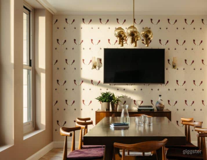 Study &amp; Living Room Photo 4