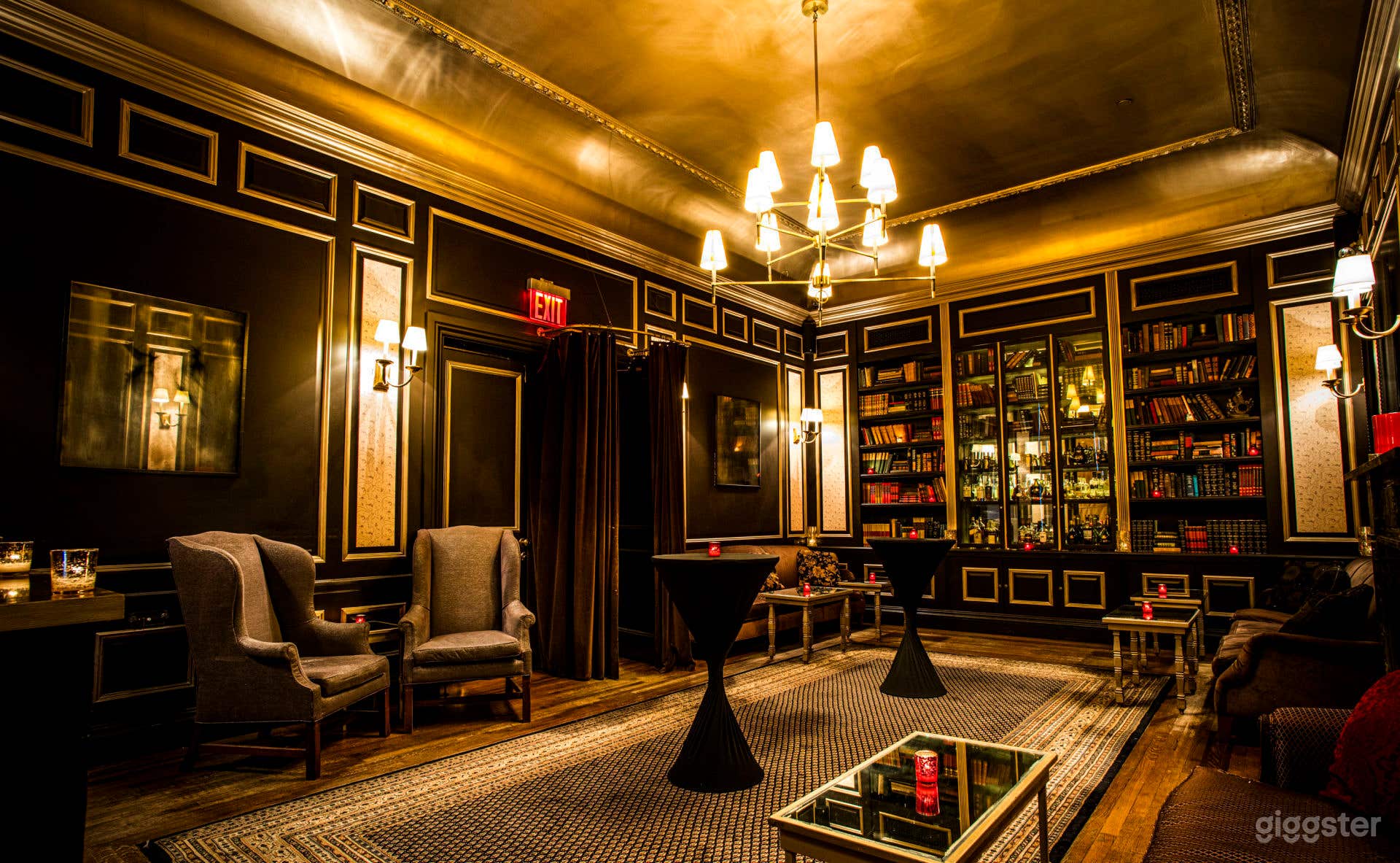 The Library Room Photo 3