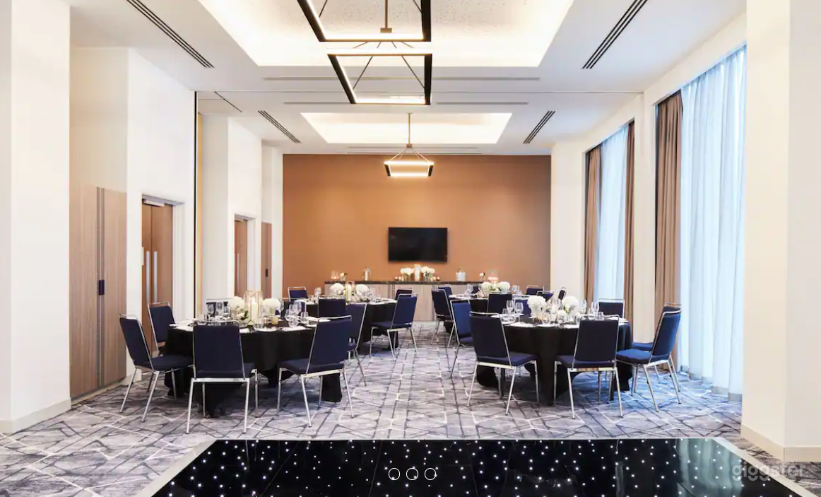 Eddington Foster Robinson Room  Photo 1