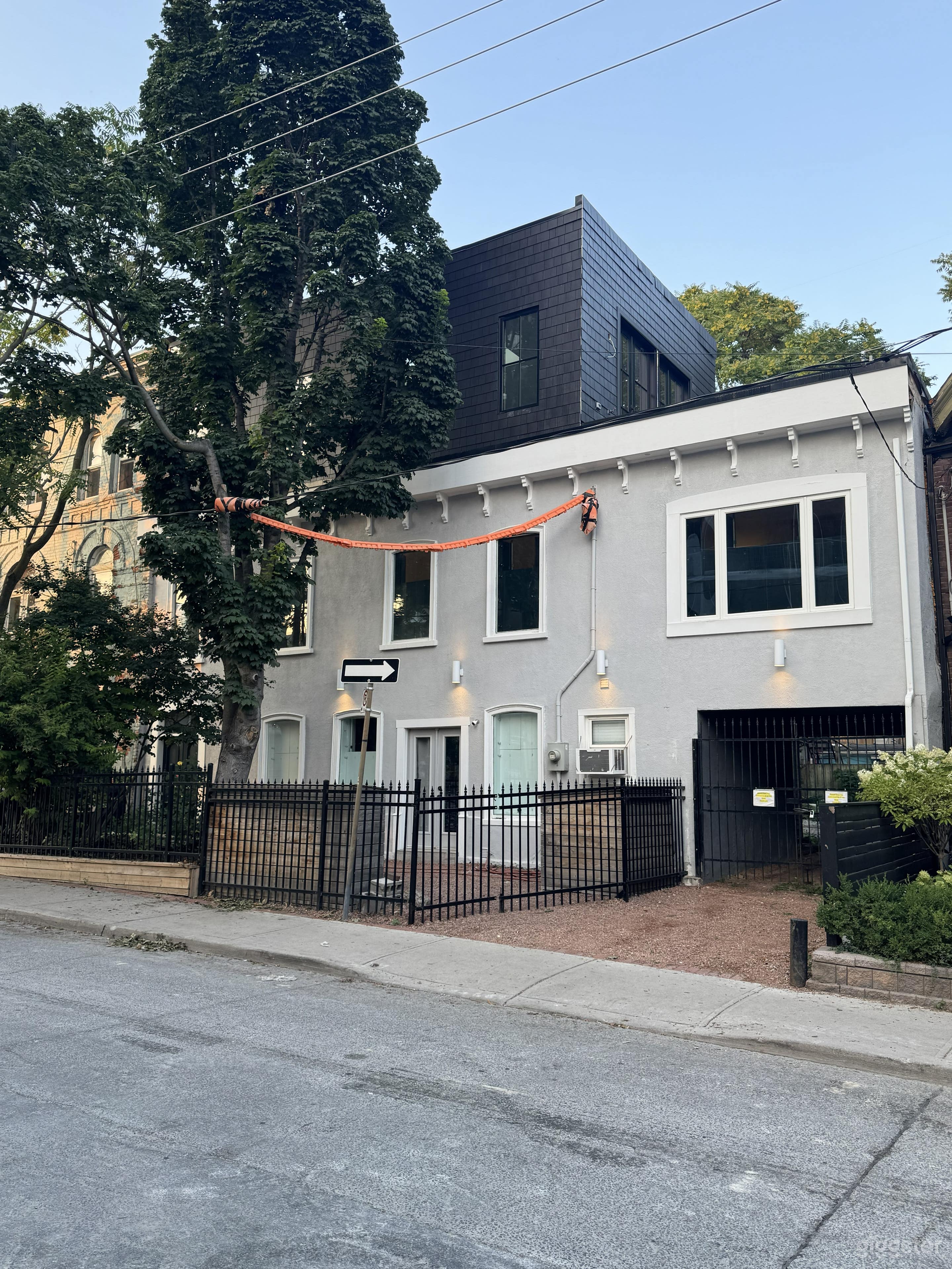 Ground Floor Studio Space in Toronto Photo 4