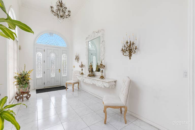 Ancient Greek & Persian Style White Colonial House 