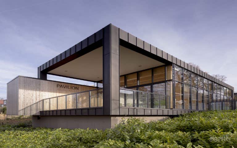 Modern Pavilion in London 