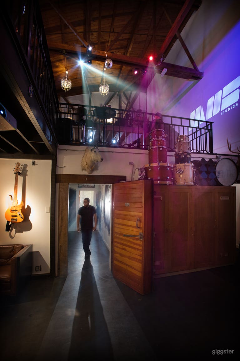  Entrance to Isolated Downstairs Area 