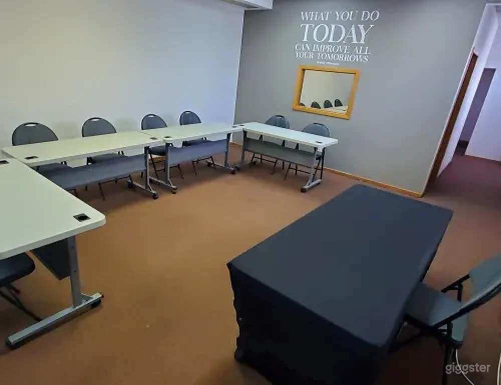  Urban Meeting Training Space Photo 3