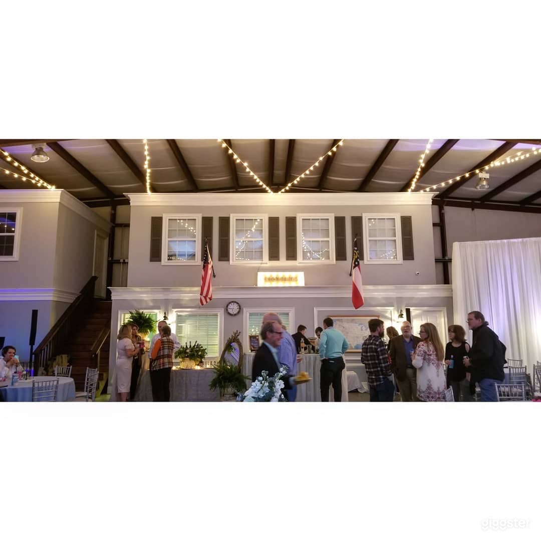 Airplane Hanger Photo 4