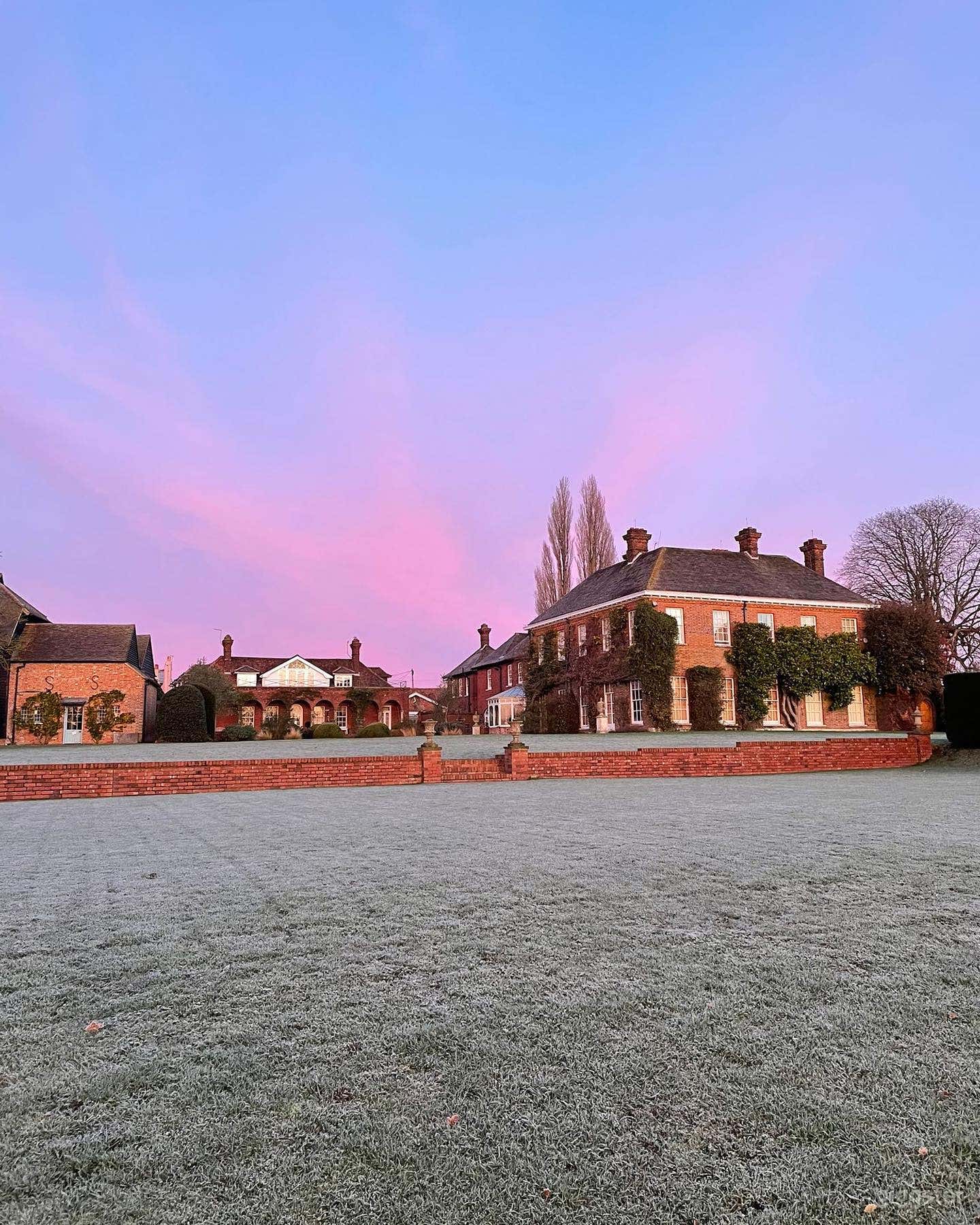 Expansive Lawn Area with Stunning Views Photo 4