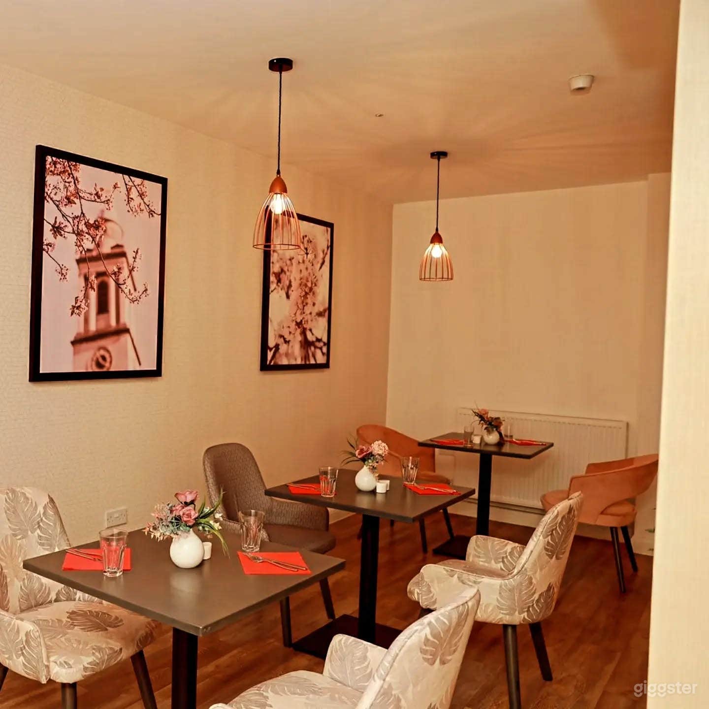Brasserie & Bar in Hackbridge Photo 3