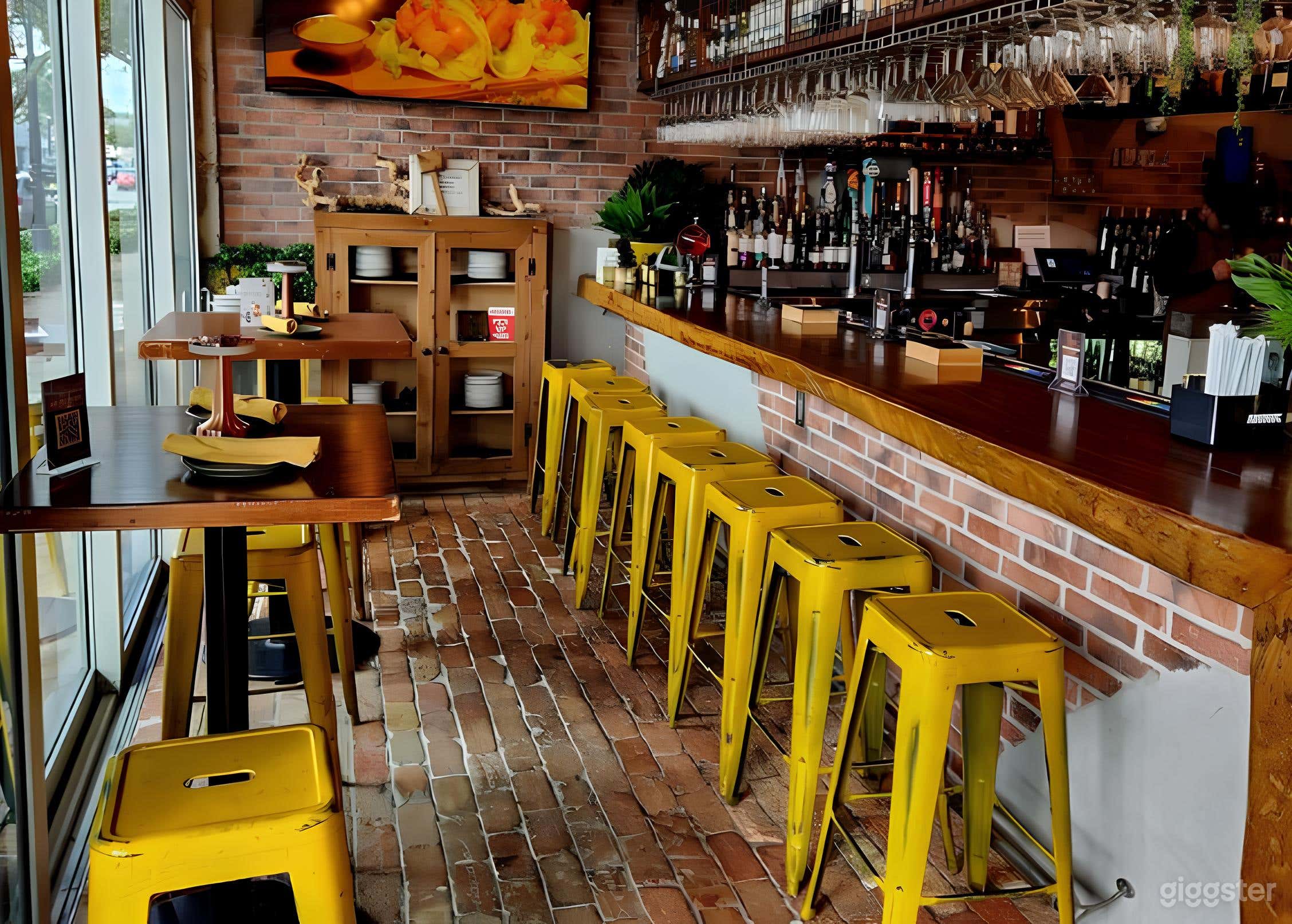 Colorful and Vibrant Main Dining Area Photo 1