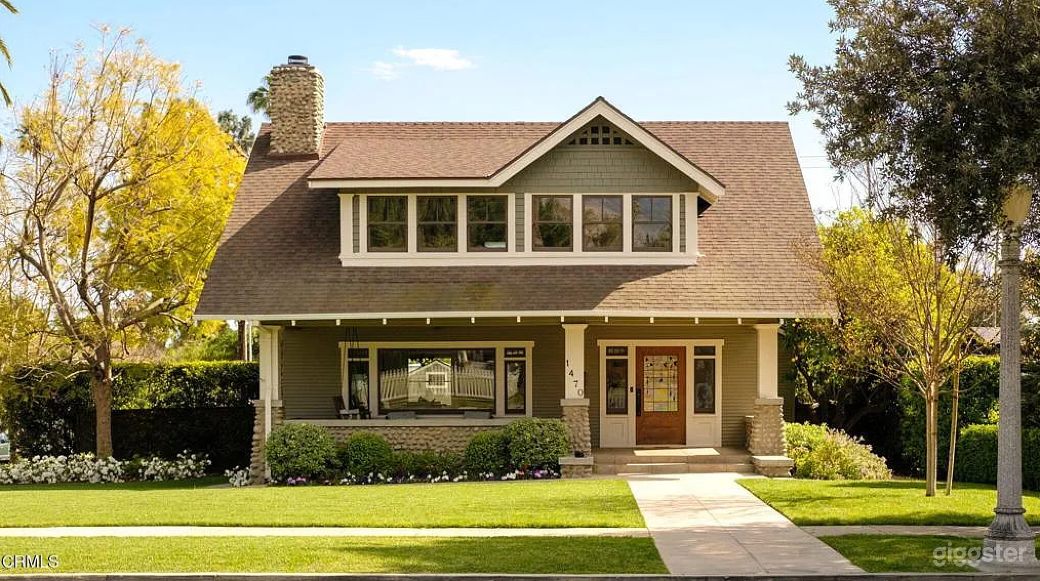A historic and charming Pasadena Craftsman Photo 1