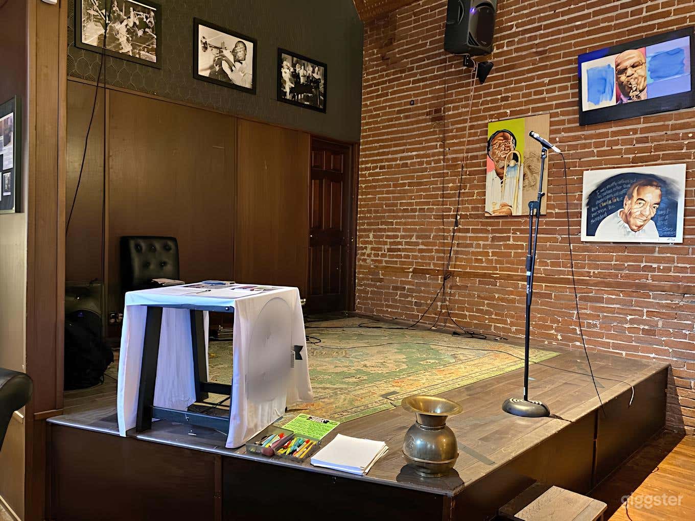 Shim's Tavern  Photo 3