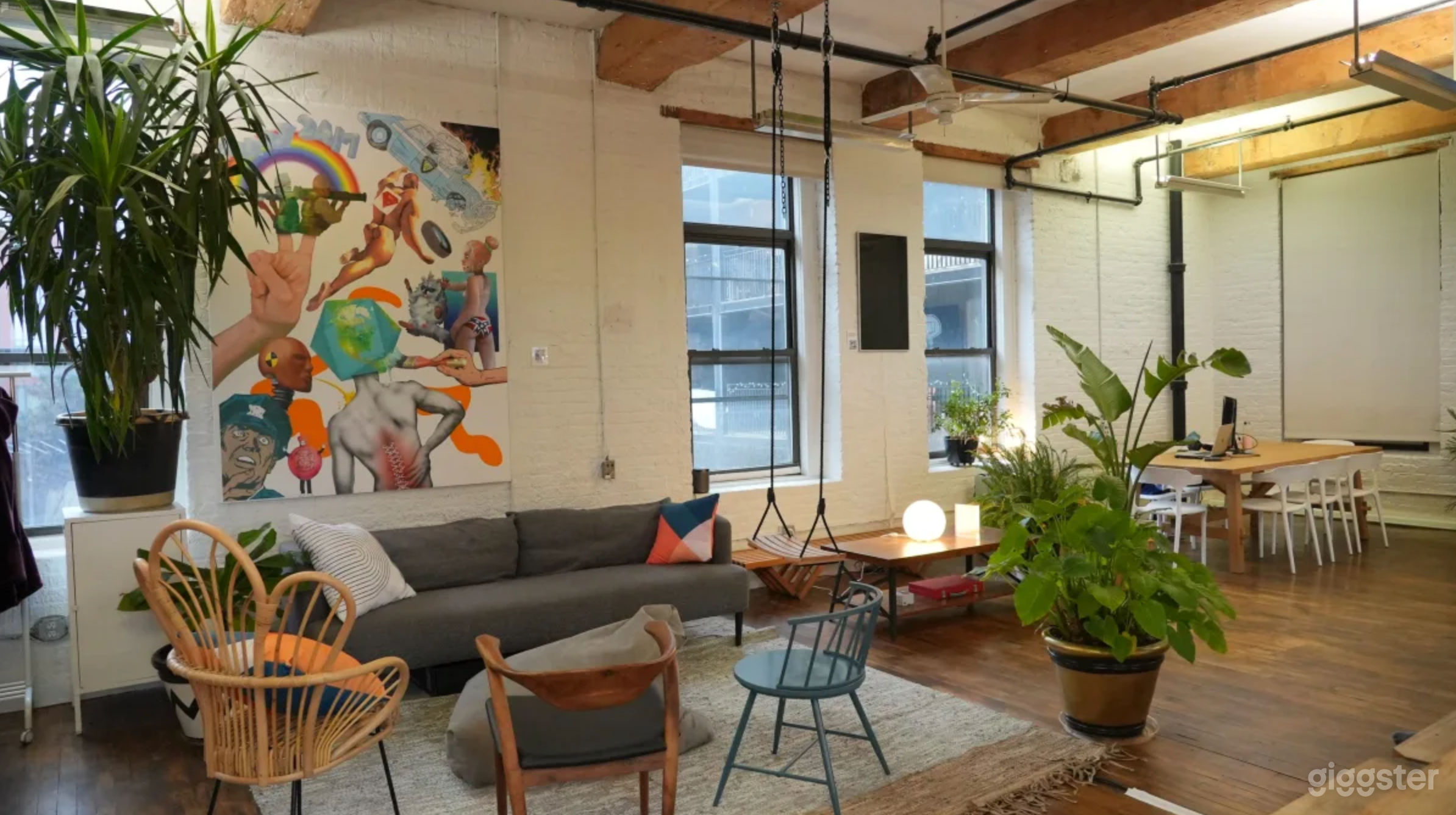 Cozy Williamsburg Event Space &amp; Photo Studio Photo 1