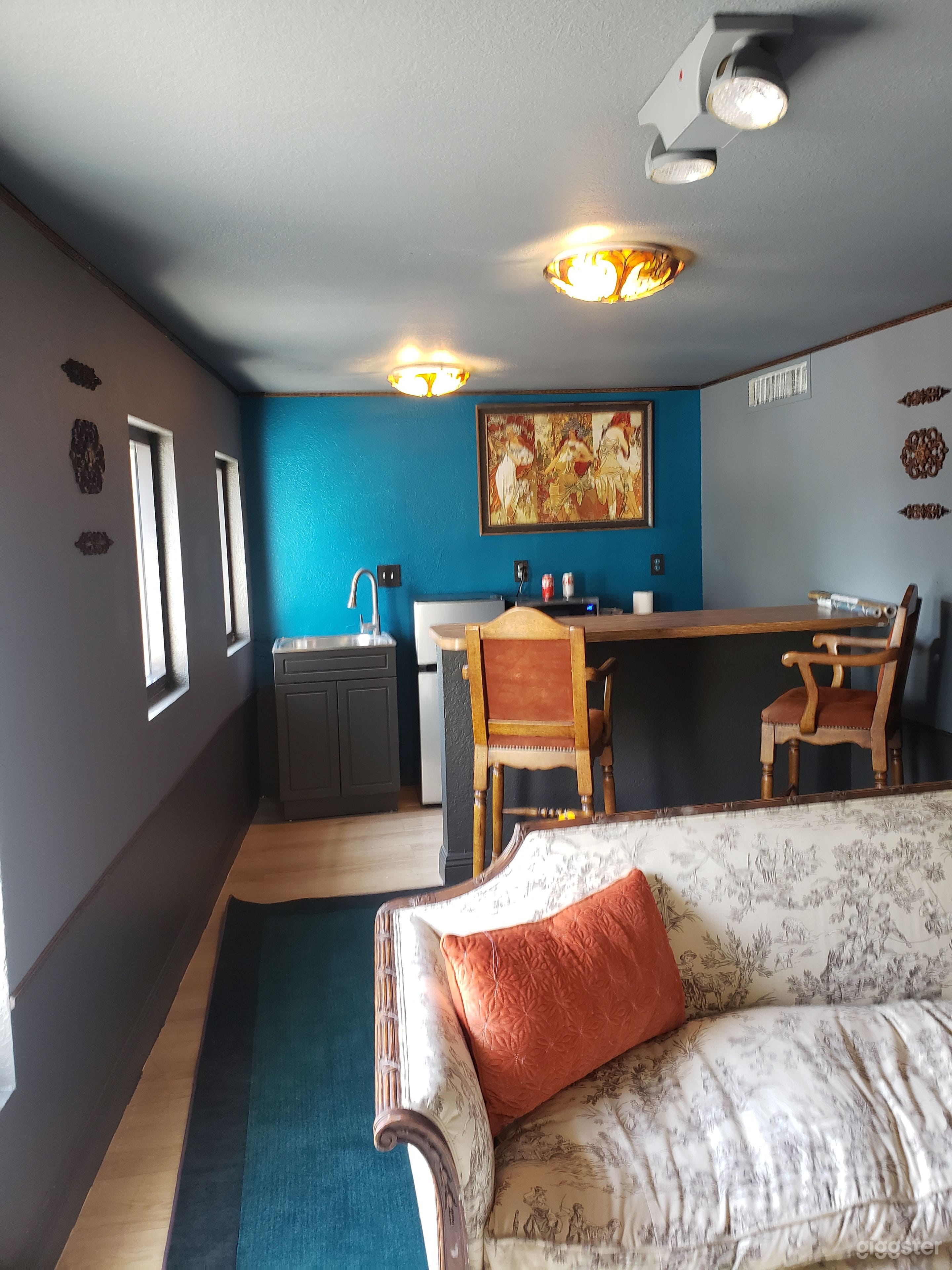 Unique Themed Room Space Photo 2