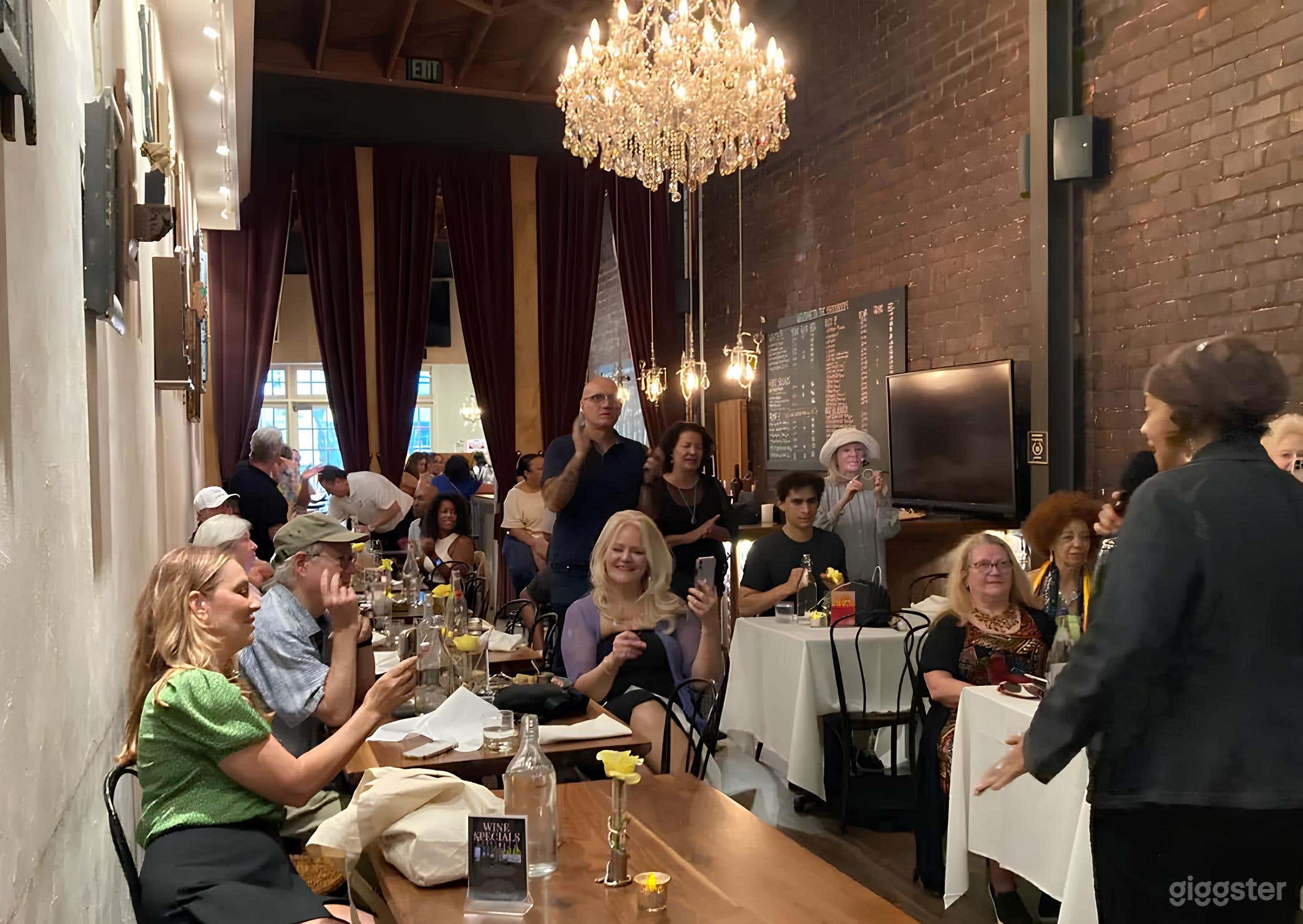 Indoor Dining Room Photo 4