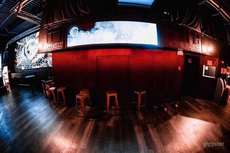  Modern Event Venue in Vancouver - The North Lounge 