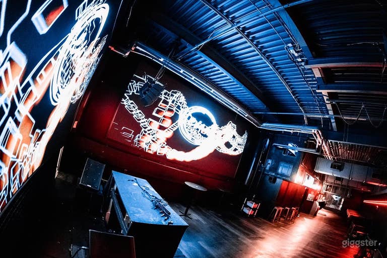  Modern Event Venue in Vancouver - The North Lounge 