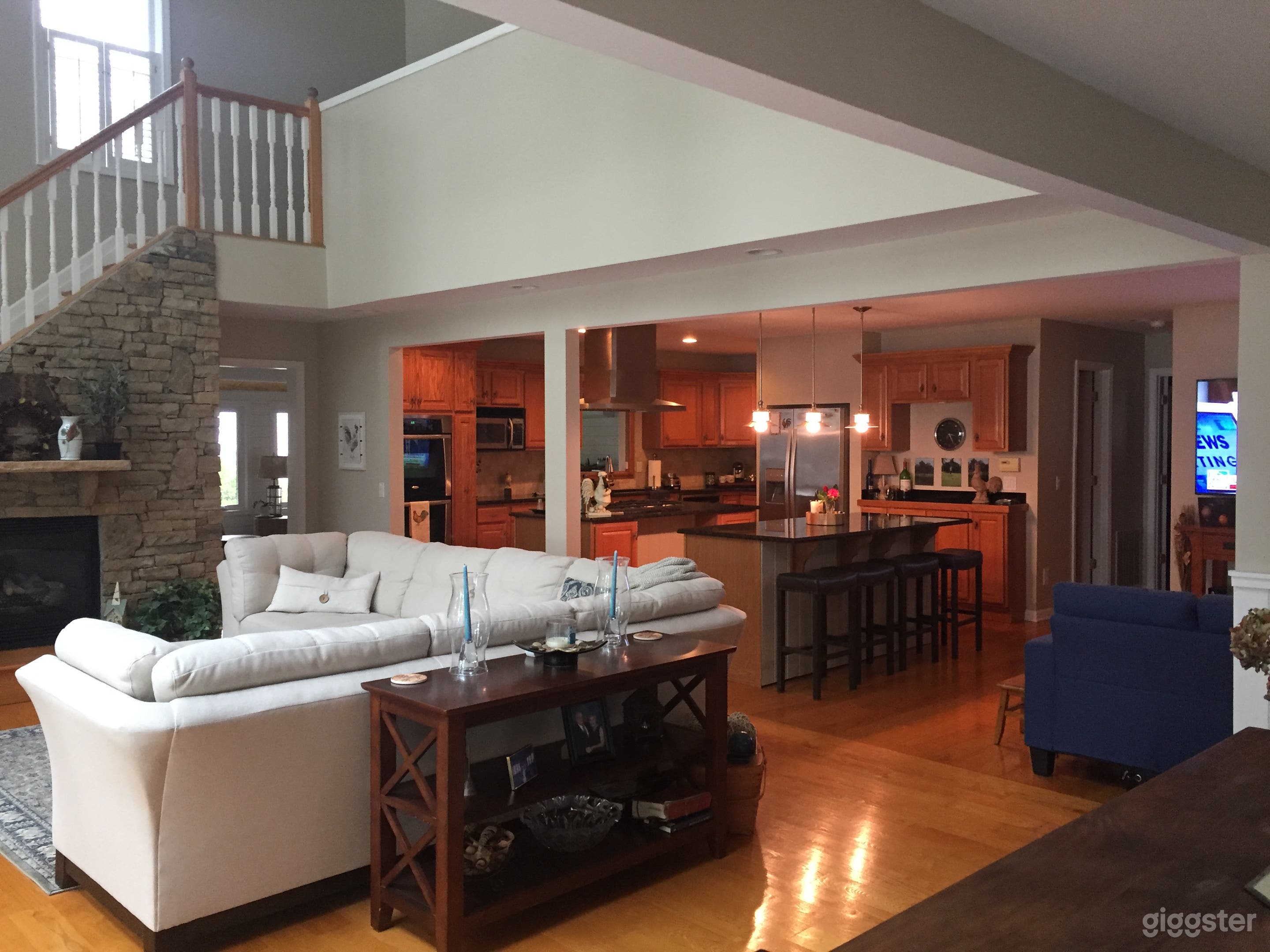  View from window wall through great room back to the kitchen. 