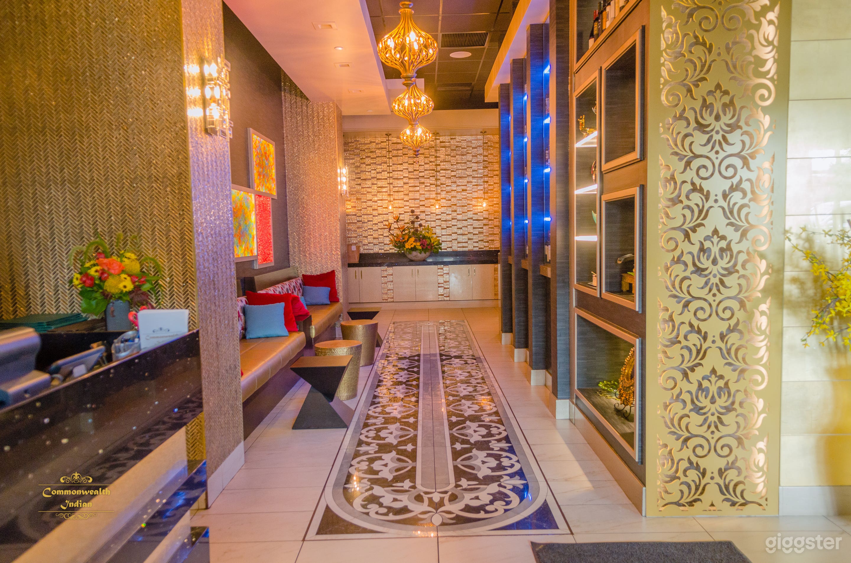 Main Dining-Fine Dining Indian Restaurant Photo 2