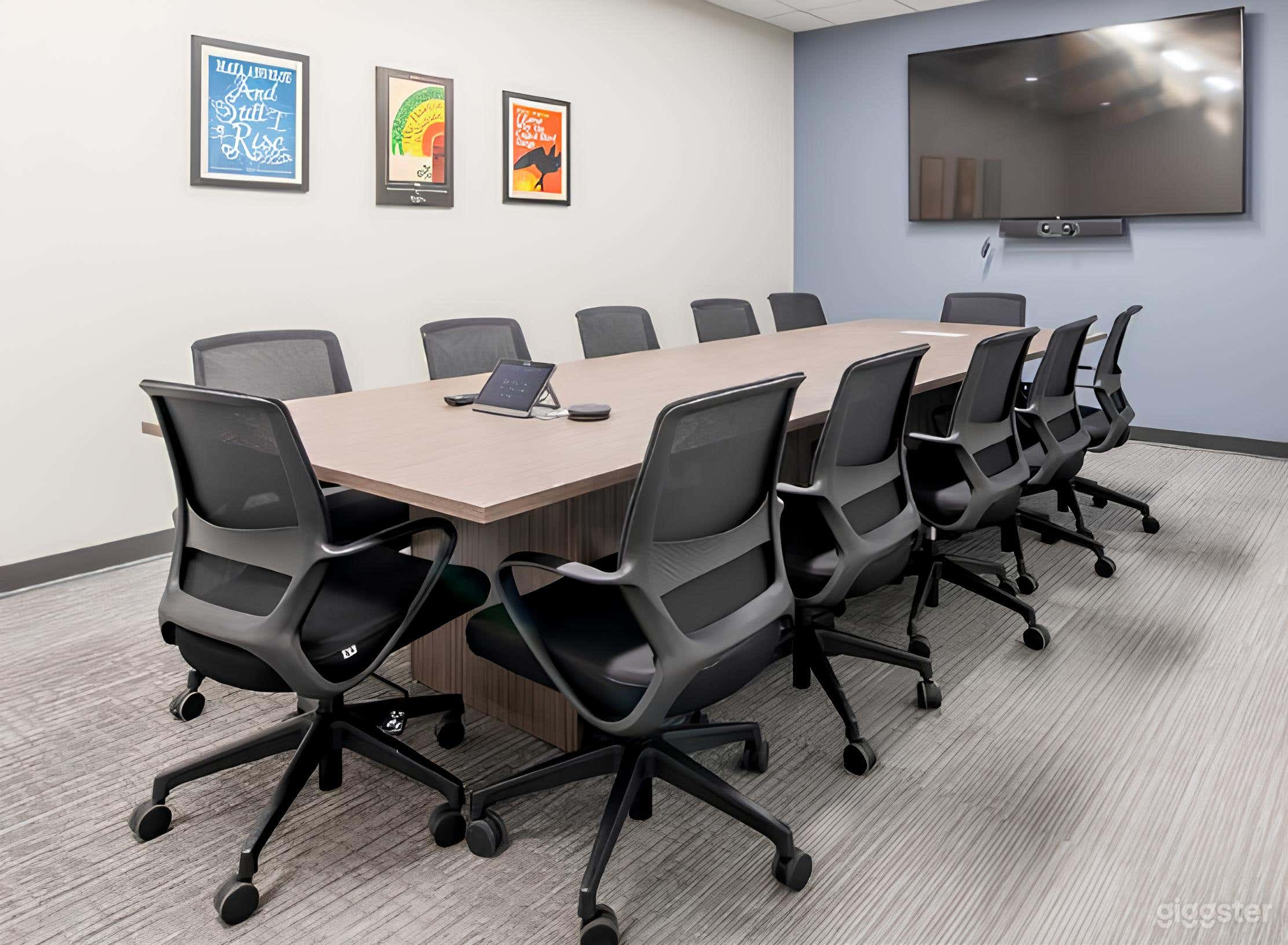 The Angelou Meeting Room in Ann Arbor Photo 2