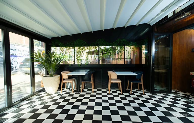  Arch 1 - Restaurant Space 