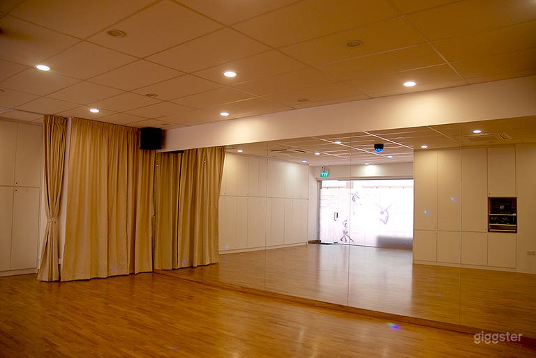  Affordable Dance & Fitness Studio near Chinatown 