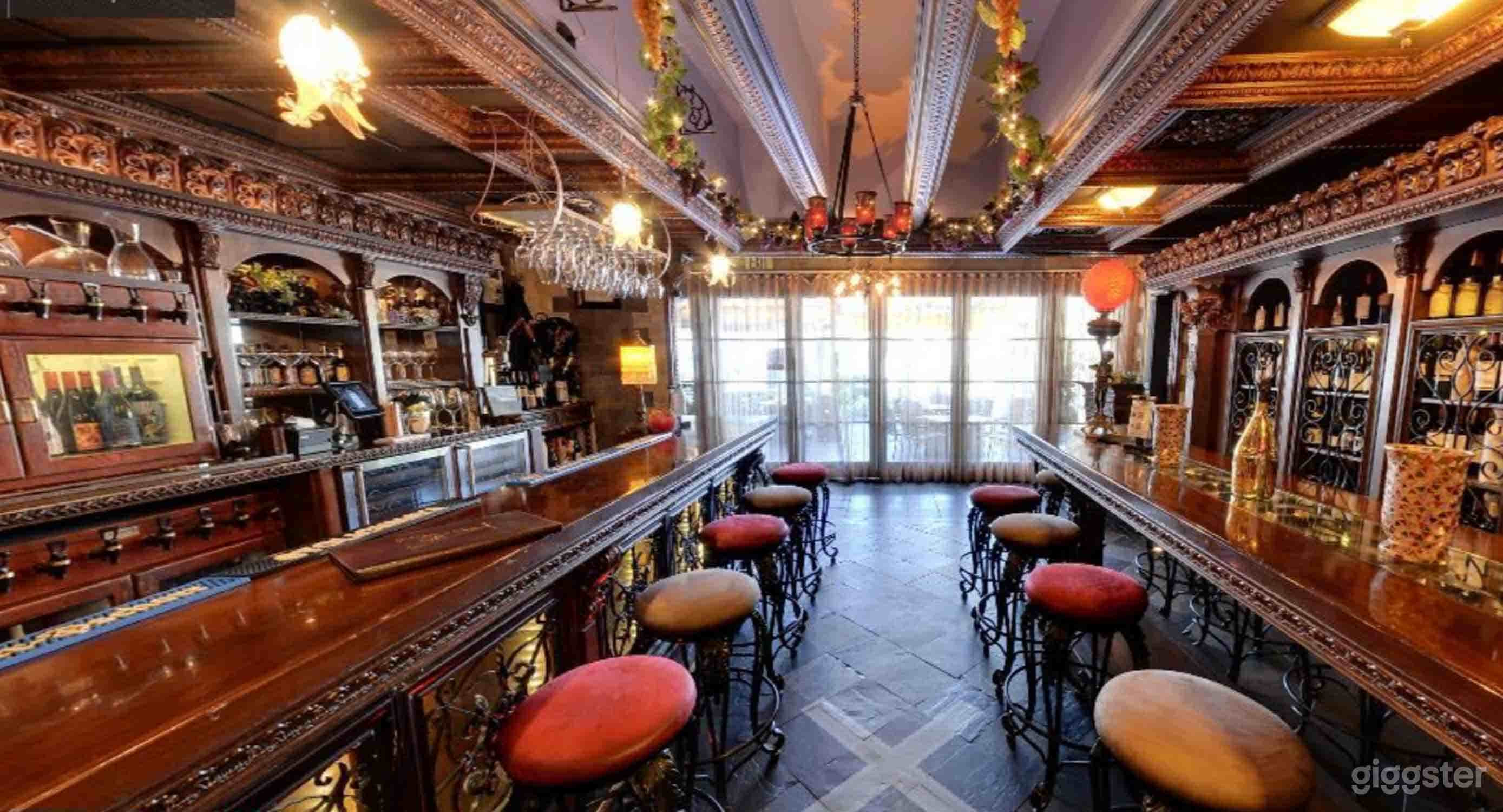 Charming Indoor Restaurant in Yorba Linda Photo 1