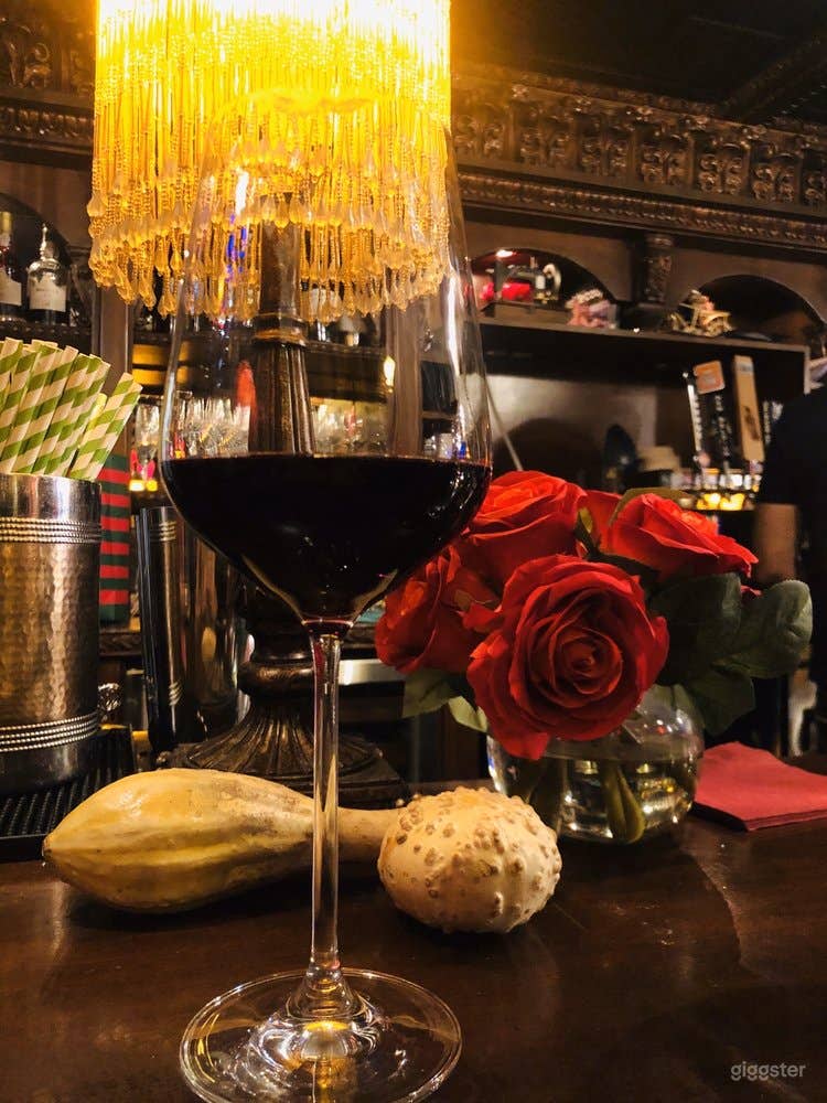 Charming Indoor Restaurant in Yorba Linda Photo 2