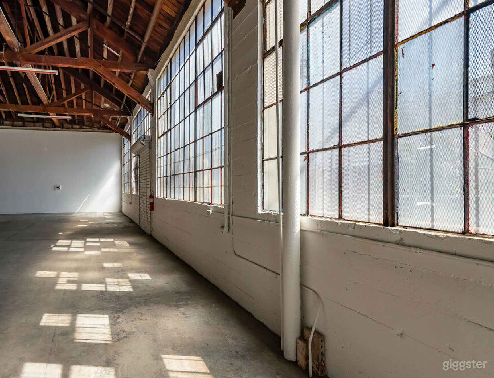 Historic Lithograph Factory Turned Daylight Studio Photo 2