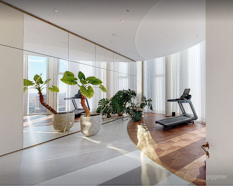  Exklusives Wohn-Gym mit natürlichem Licht & Aussicht 