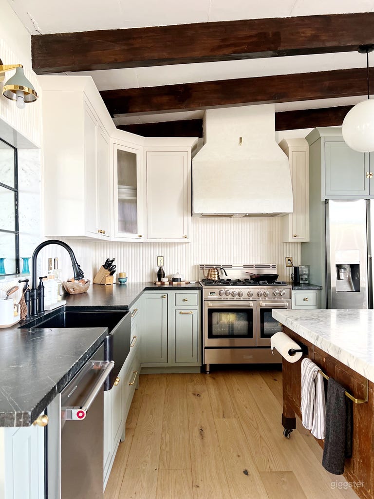  HGTV-Featured Vintage Gem w/ Tulum-Inspired yard 