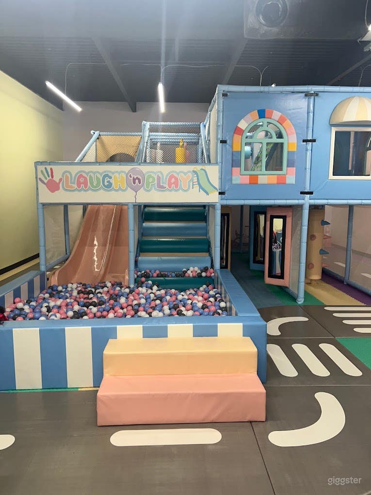 Indoor play place and event venue in Marine Park Photo 4